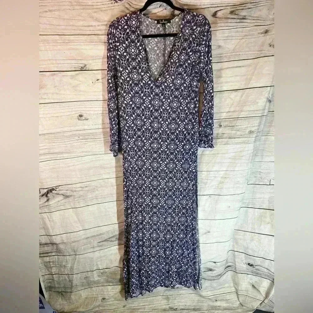 Lulus maxi long sleeve dress
